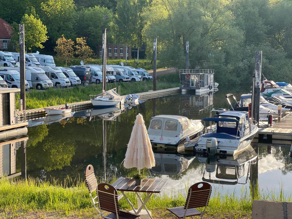 Marina * Lauenburg